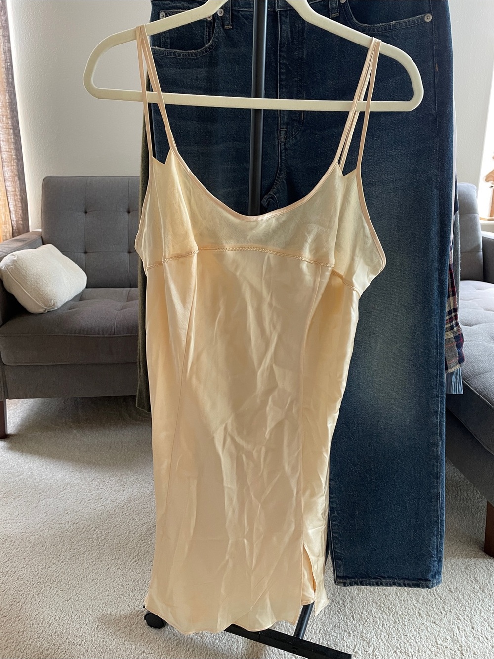 NWOT Vintage Victoria's Secret Pale Peach Ivory Silk Slip with Adjustable Straps